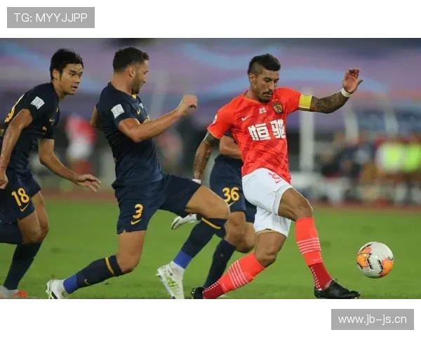 英超名将范德芬表现稳健，助球队实现逆转赢得关键三分。