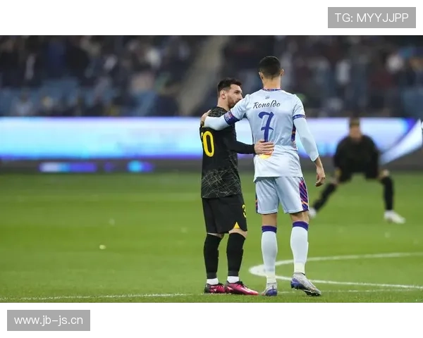 C罗vs梅西:欧冠关键球能力与历史地位对比分析 C罗vs梅西:欧冠关键球能力与历史地位对比分析